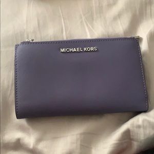 Michael Kors wallet/wristlet
